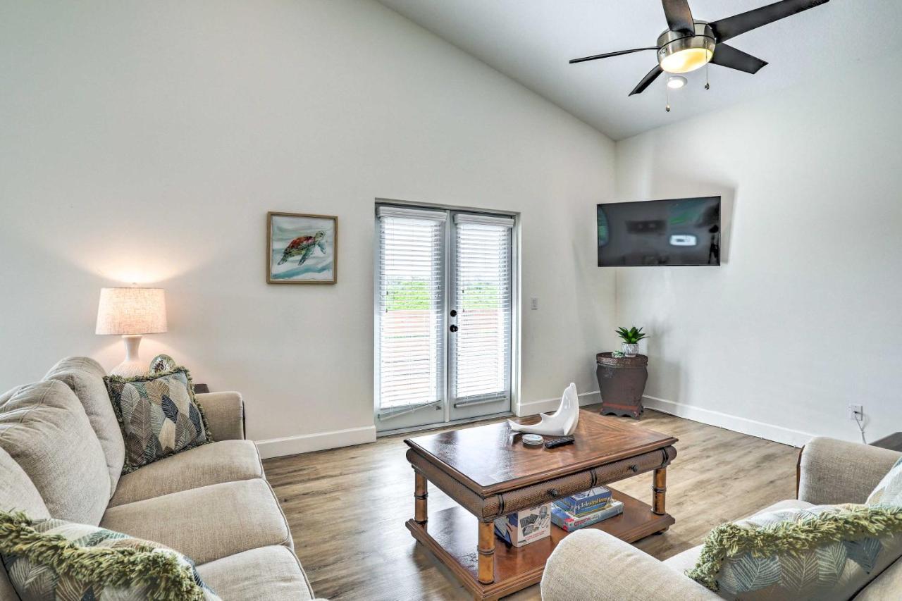 Tampa House With Patio, Near Downtown And Beaches! Luaran gambar